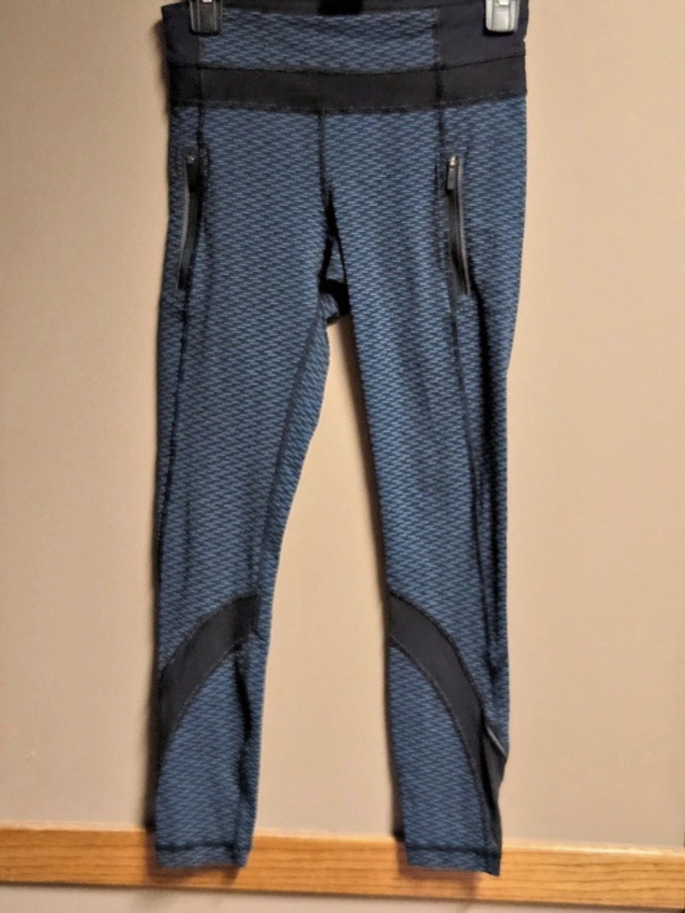 Lululemon SeaWheeze 2020 Reflective Speed Tight V Leggings Size 4